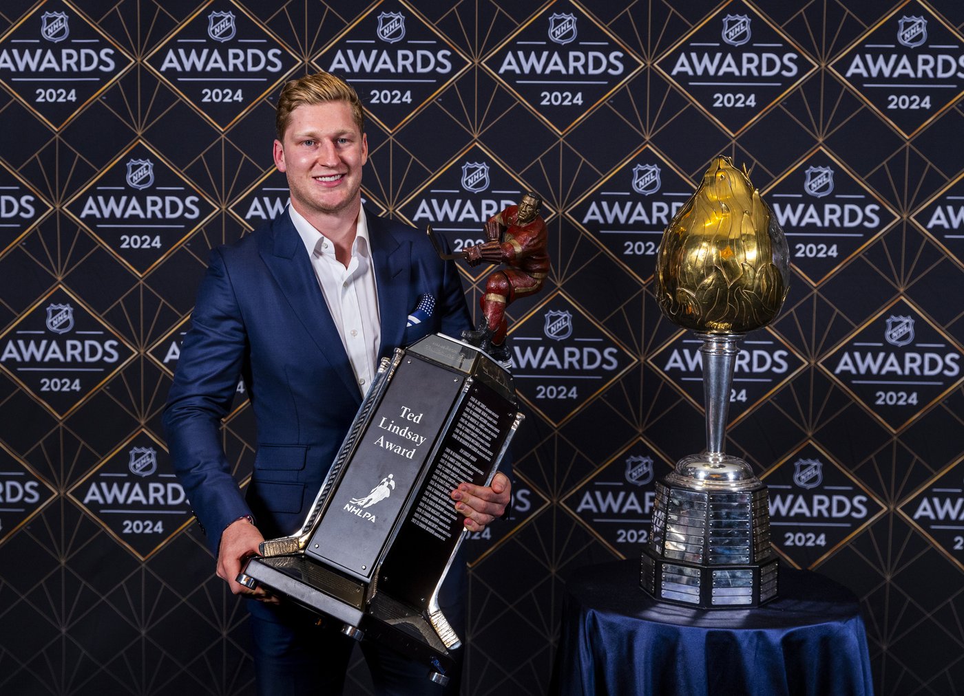 Colorado's MacKinnon Wins Hart And Lindsay Awards As The NHL's Top Player