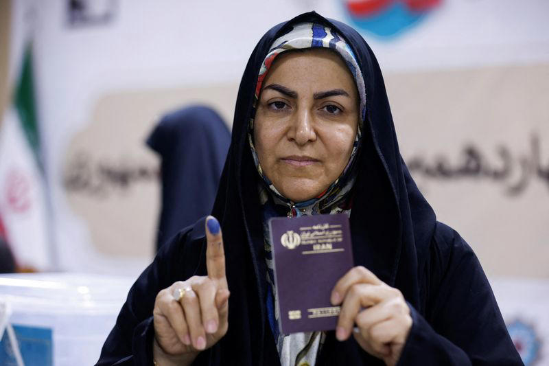 iranians vote in presidential election with limited choices