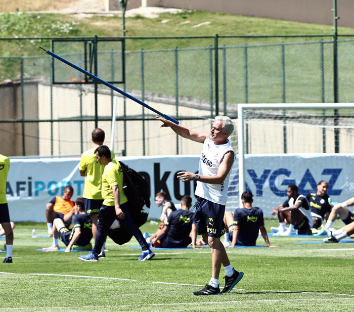 fenerbahçe kampında mourinho rüzgarı esiyor!
