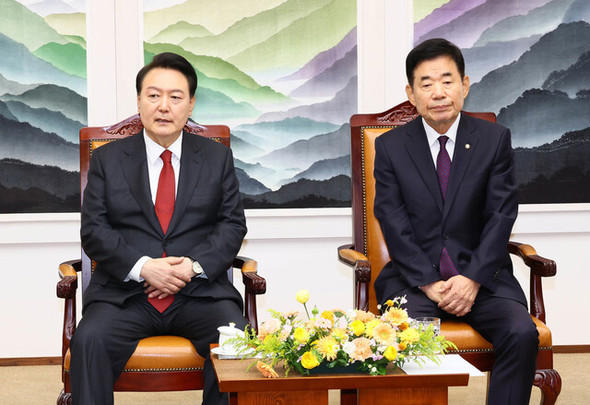 韓国の前国会議長「尹大統領に梨泰院惨事は捏造された可能性があると言われ驚愕」