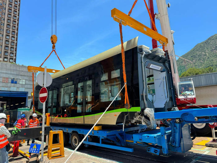 hong kong receives first hydrogen-powered light rail train in green energy push