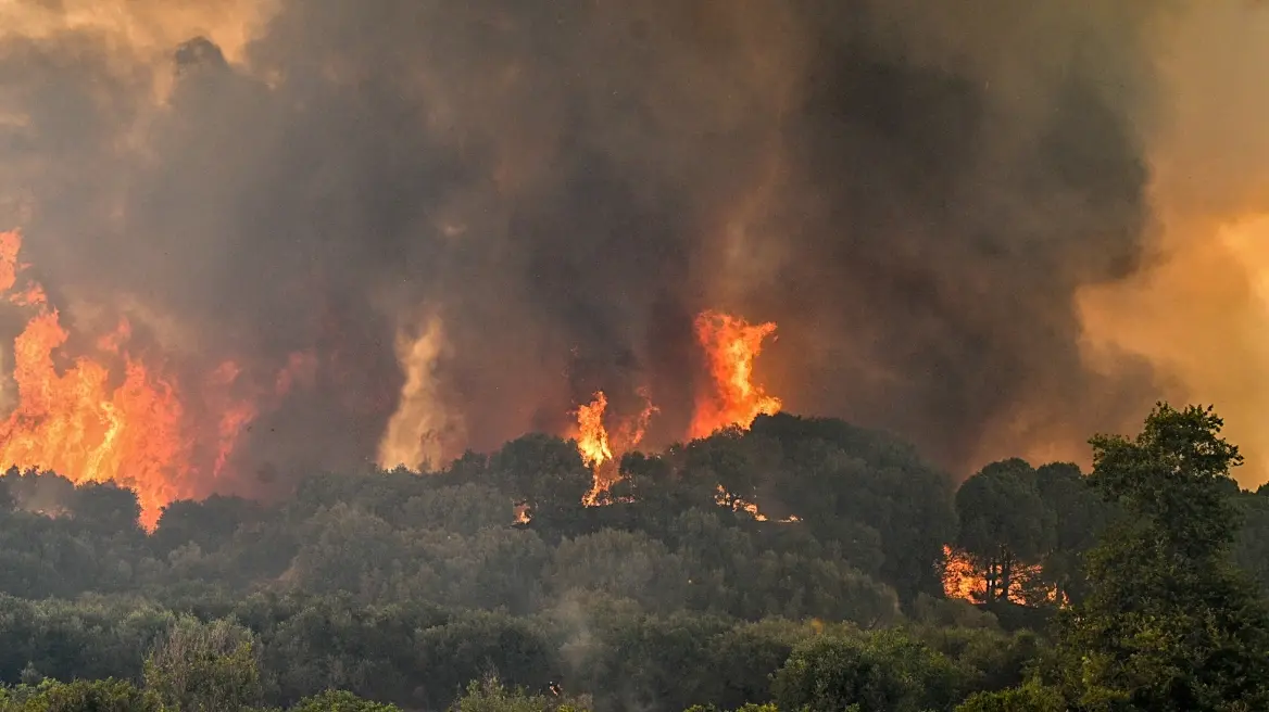 υψηλός κίνδυνος πυρκαγιάς για 6 περιοχές το σαββατοκύριακο: «έρχονται» άνεμοι με 90 χιλιόμετρα στην ώρα σε στερεά και εύβοια