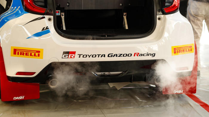 this toyota ammonia-powered engine seems to be gunning for hydrogen-powered vehicles