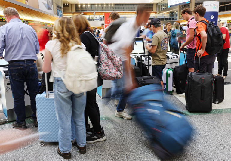 U.S. Airports Keep Setting New Daily Passenger Records. Here’s Why.