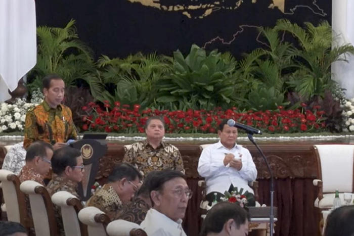 presiden jokowi kumpulkan menteri bahas serangan pusat data nasional