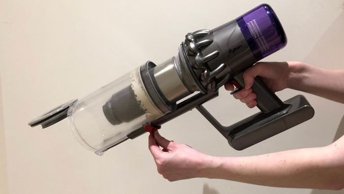 i tried this simple vacuum cleaner hack — and my room smelled amazing