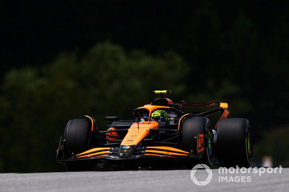mclaren brings new front wing to boost f1 fight against red bull