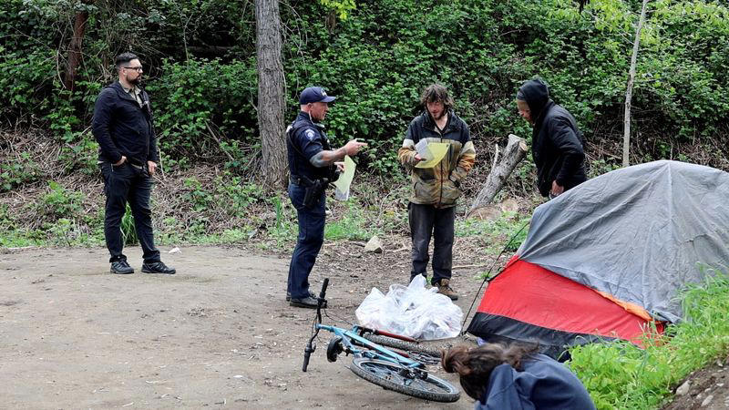 us supreme court backs anti-camping laws used against homeless people