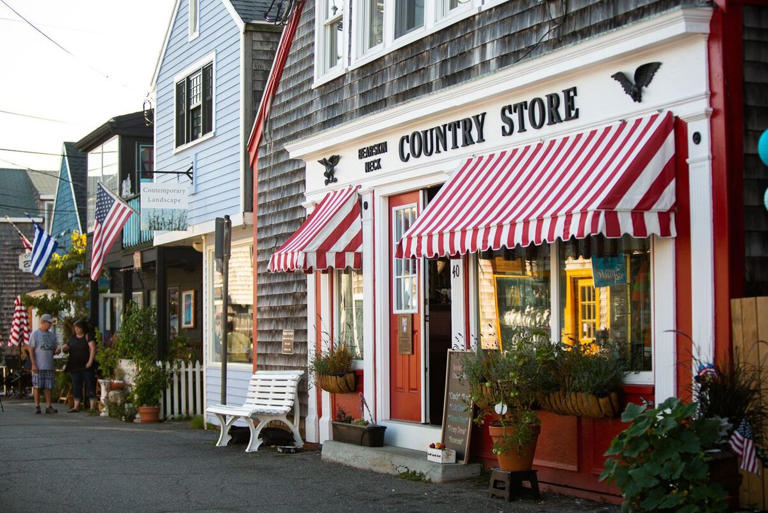 Experience Peak New England Charm in This Coastal Massachusetts Town