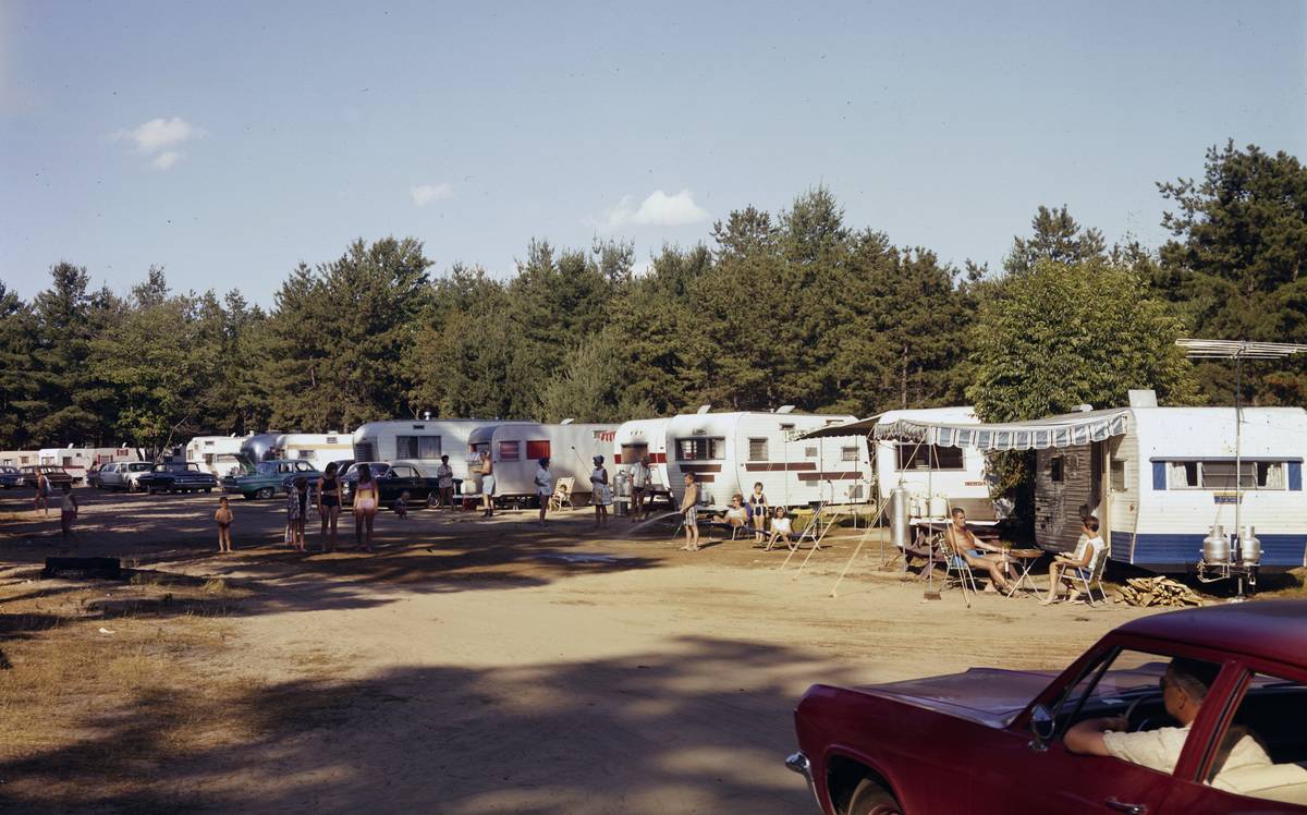 <p>Campsites in the busy seasons are often packed, meaning that you're constantly surrounded by other people and their noise. There's no real way to sit outside without being surrounded by others.</p>