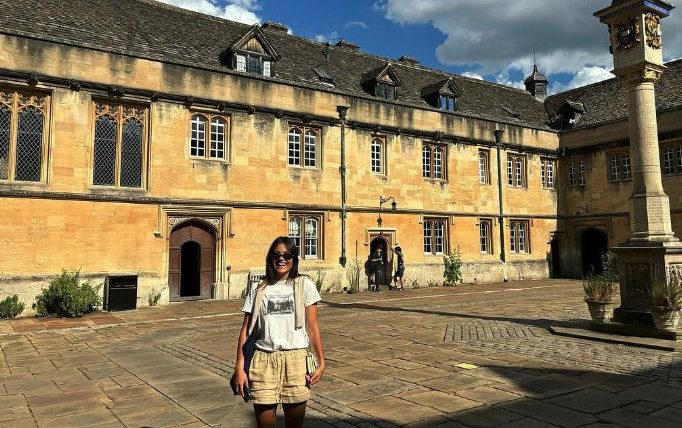emma raducanu and fran jones visit oxford colleges as pair weigh up further education