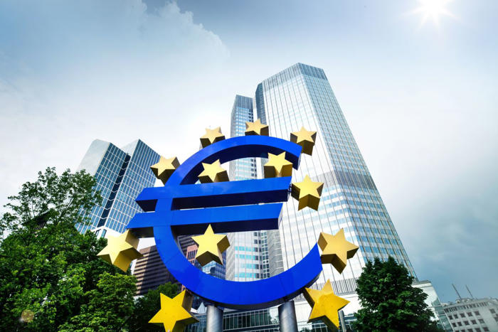 addio contanti, arriva l’euro digitale: la bce svela il primo bilancio