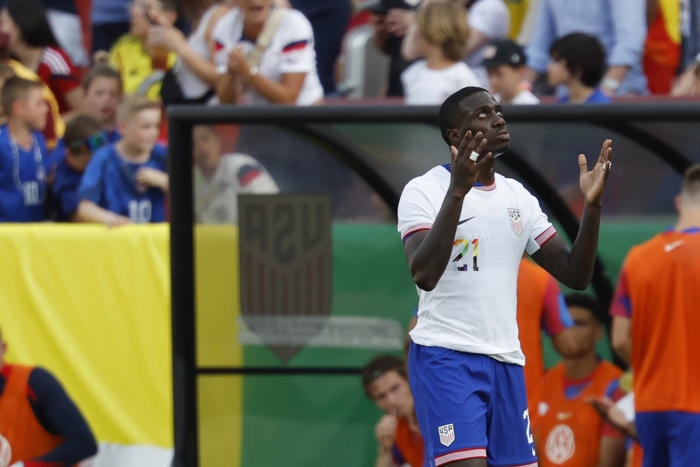 usmnt's tim weah does not deserve hate after panama mistake