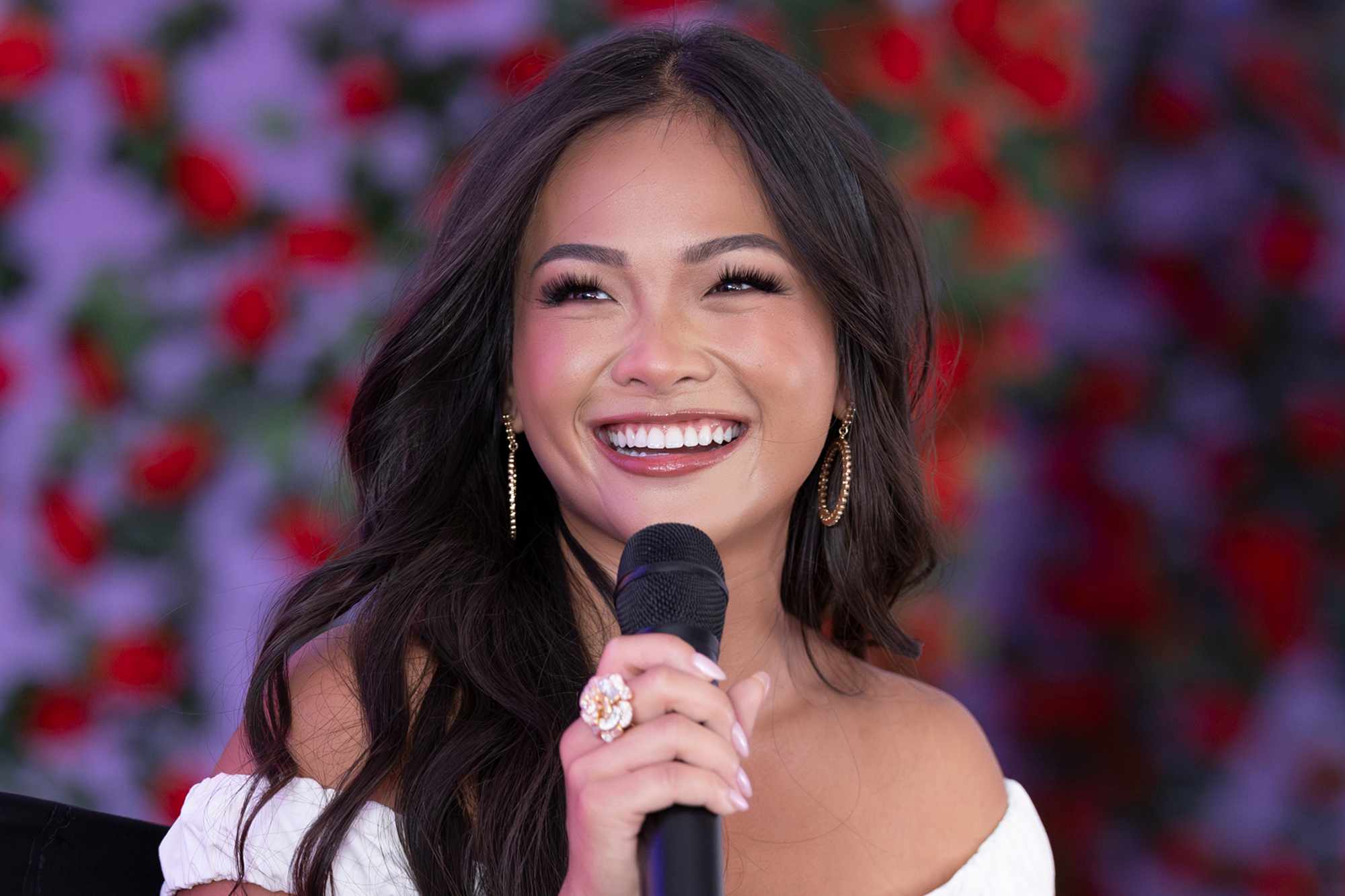 “The Bachelorette”'s Jenn Tran Reached Out To Another Bachelorette For ...