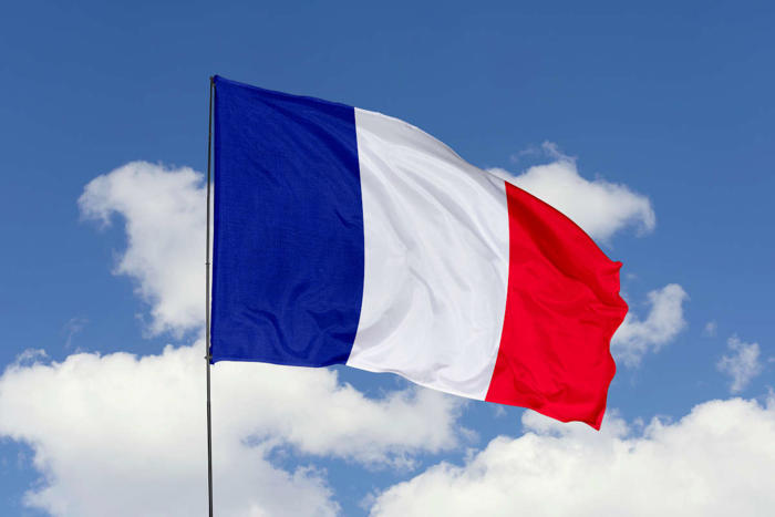 elezioni in francia 2024, clamoroso: le pen ad un passo dalla maggioranza assoluta