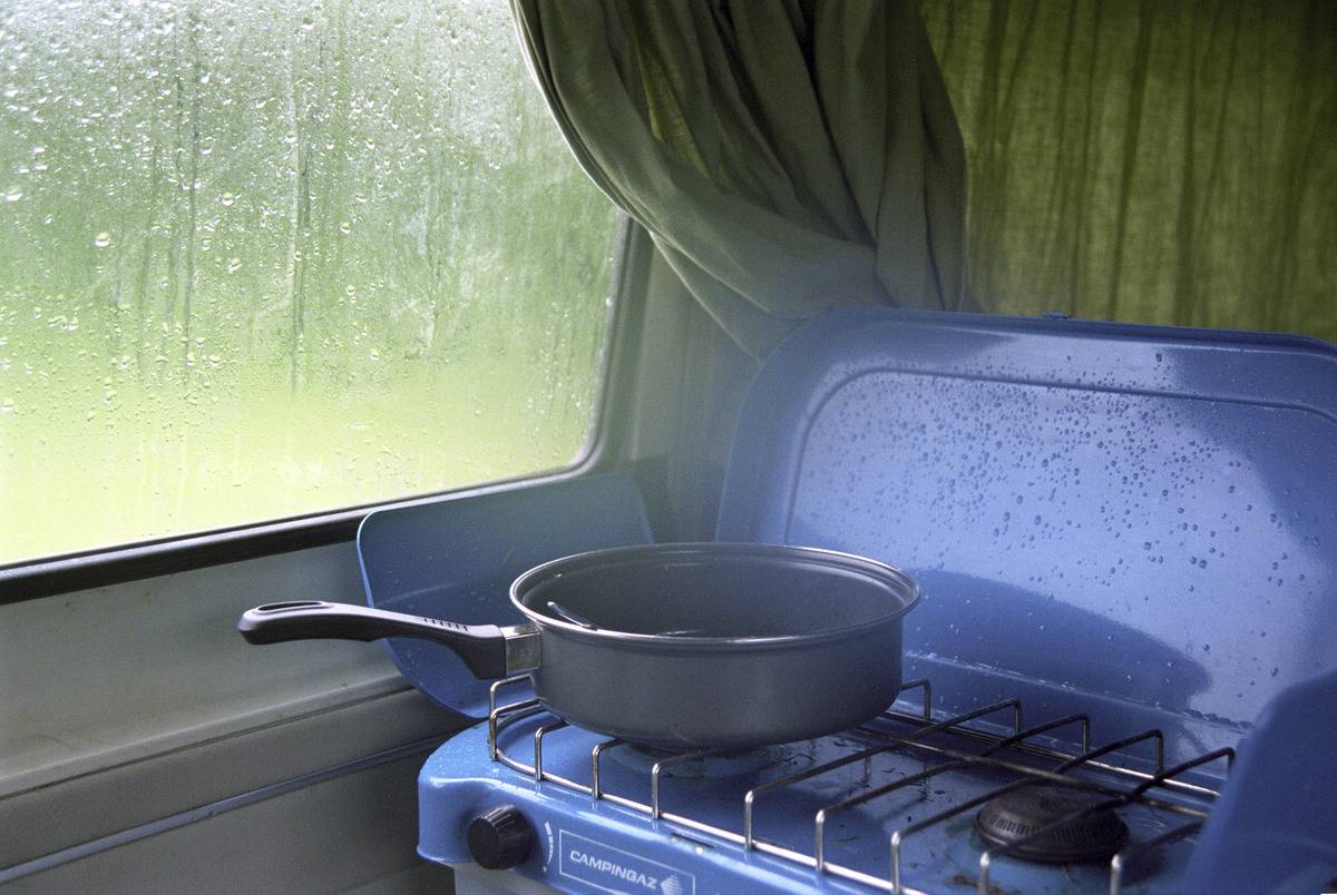 <p>The stovetop in a camper van is small, to say the least, making meals a little more difficult to prepare. In addition, using the stove will make the whole vehicle hot, which is not so great when you're camping in warm areas.</p>