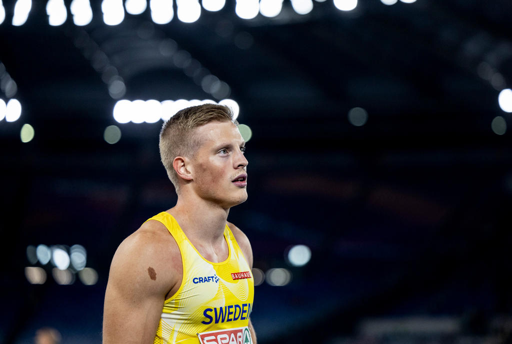 henrik larsson tar sm-guld på 100 meter
