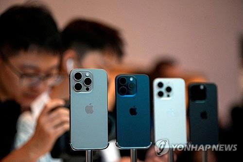 아이폰 중국 시장 판매량 급증, 가격 인하 효과 톡톡