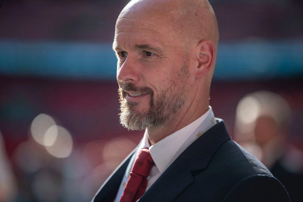 erik ten hag holds talks with 'important' man utd target to get deal over the line
