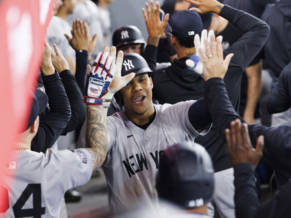 New York Yankees Flex Their Muscles To Throttle Blue Jays As Four-game ...