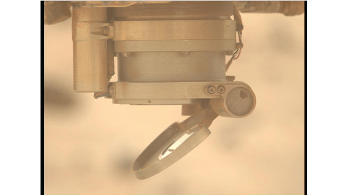 perseverance mars rover team revives life-hunting instrument after 6 months of effort