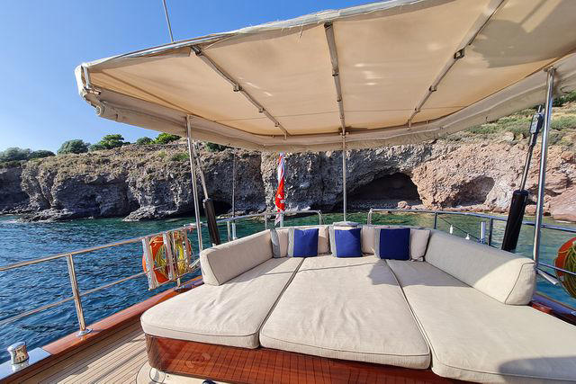 this luxury hotel has its own yacht — here's what it's like sailing on it