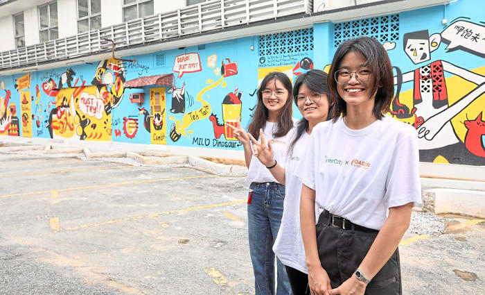 students’ murals on cultural heritage brighten up 3rd mile jalan ipoh