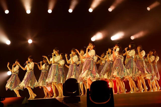 乃木坂46、香港初単独ライブで6千人を魅了！