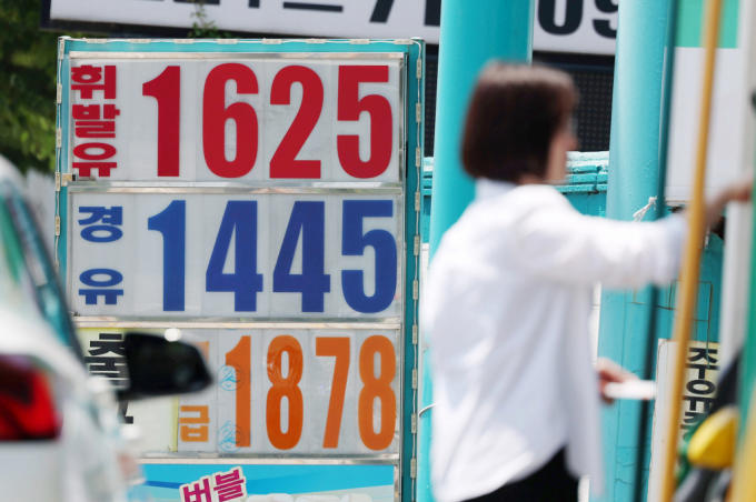 주유소 휘발유 가격 8주 만에 상승 전환… 7월엔 더 오른다