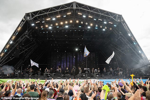 glastonbury goes sugababes mad! festival forced to close off entry