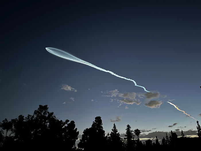 cohete spacex se lanzará el viernes por la noche desde la costa de california