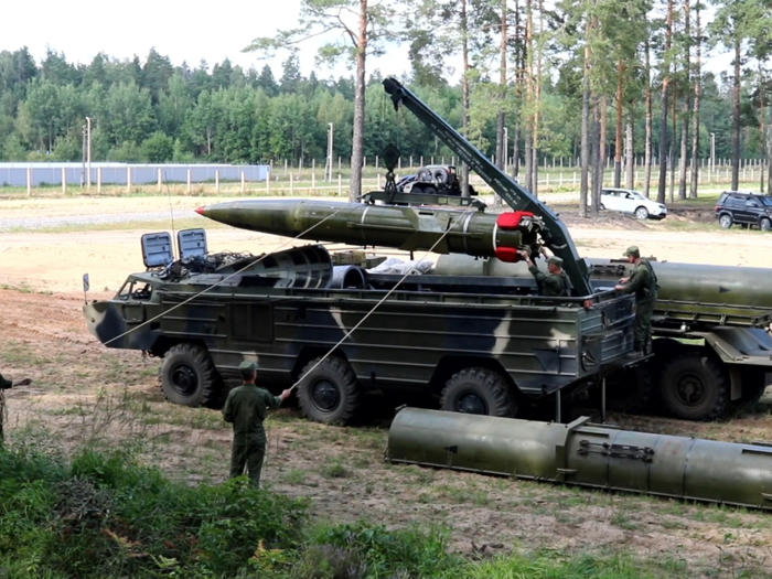 belarus verstärkt truppen an der grenze zur ukraine