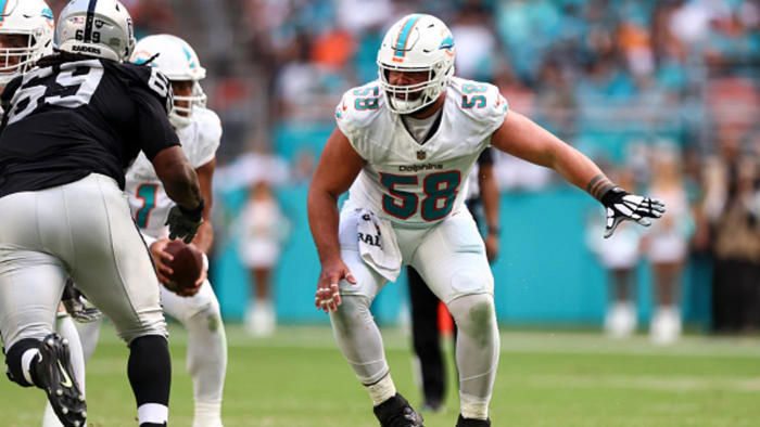 agent drew rosenhaus says connor williams has had a 'miraculous' acl recovery, will be ready for training camp