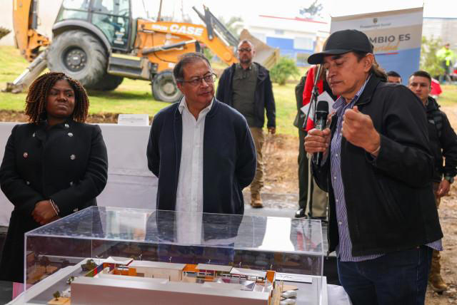gobierno petro anunció que construirá 150 plazas de mercado en 8 meses: es un proyecto del dps