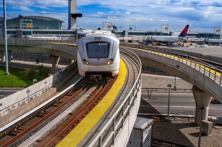 AirTrain fare to JFK Airport to be half price this summer