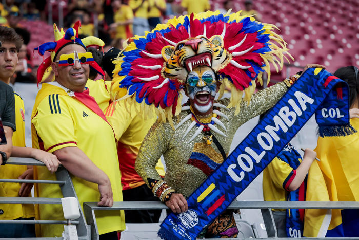 otra vez la “marea amarilla”: hinchas colombianos siguen impresionado en la copa américa