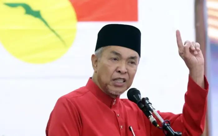 umno open to return of ex-members, including tok pa