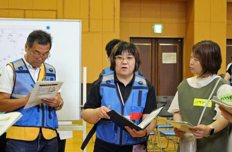 災害ボランティアセンター設置運営訓練 大雨を想定 東長崎で市など