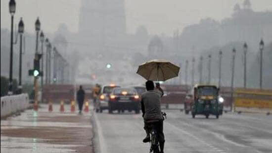 orange alert in delhi as imd predicts heavy downpour for weekend