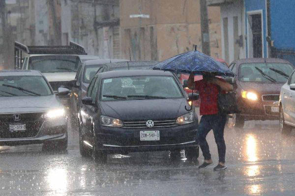 pronostican lluvias intensas en la mayor parte del país; hay probabilidad de desarrollo ciclónico en la península de yucatán