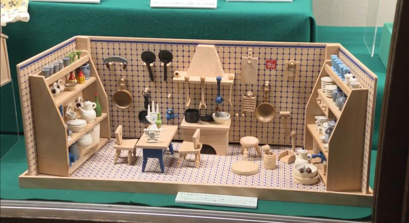 世界中の「ままごと」道具を集めた企画展 姫路市の博物館で開催