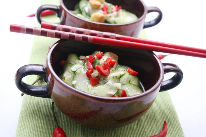 rezept für raffinierten gurkensalat – kalorienarm und erfrischend