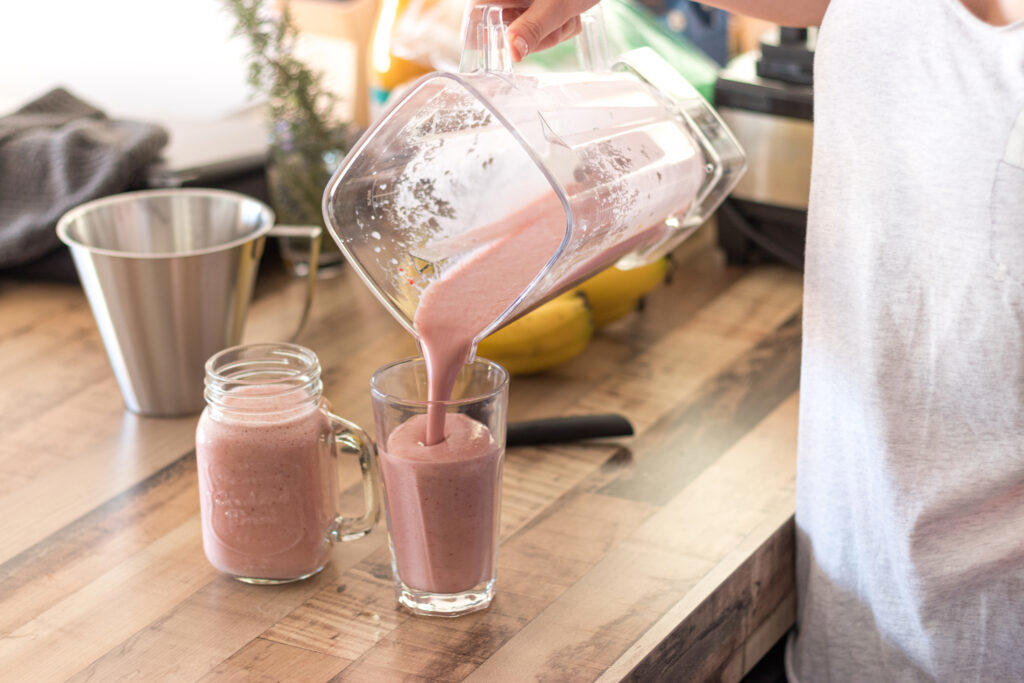 is colostrum the best new supplement for your smoothie?