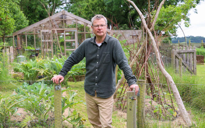 hugh fearnley-whittingstall: ‘i left london 30 years ago. now i can’t imagine any other life’