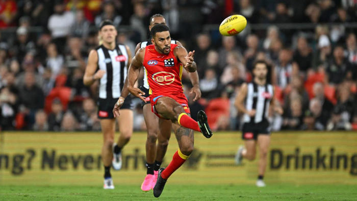 suns thwart latest magpies' comeback for clutch afl win