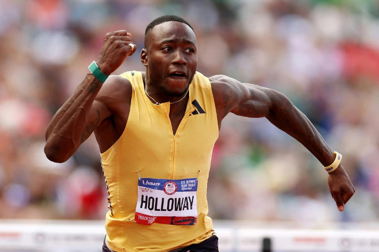 holloway makes olympics with 110 hurdles win as lyles, richardson roll on