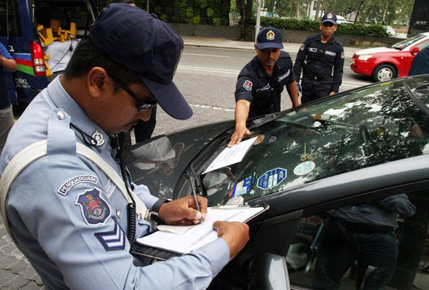 dbkl to enforce new compound rates for traffic offences from july 1