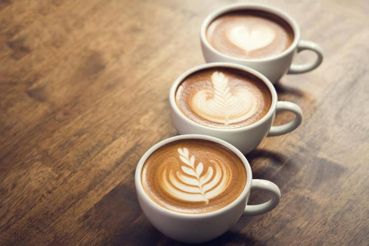 combien de tasses de café peut-on boire par jour sans mettre sa santé en danger ?