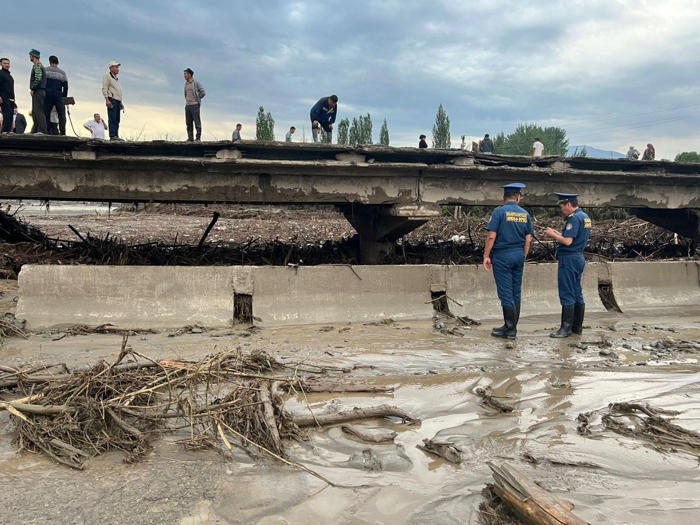 kırgızistan’da sel: 5 ölü, 2 kayıp