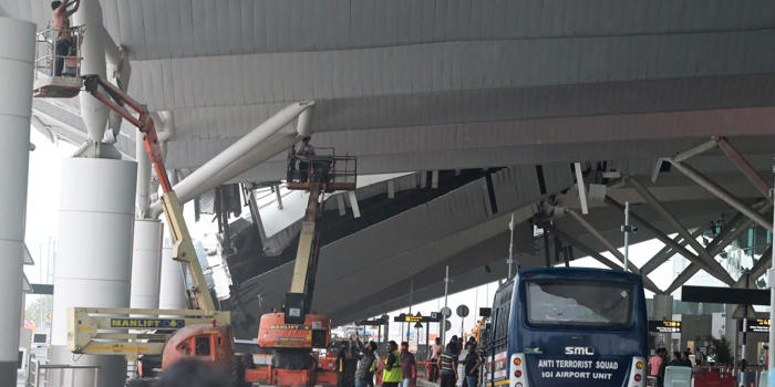 oro växer efter takraset på delhis flygplats